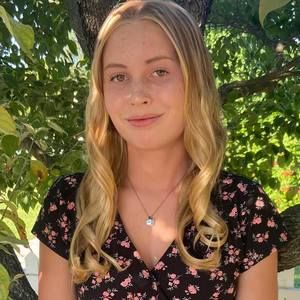 Meet your Posher, Lexi